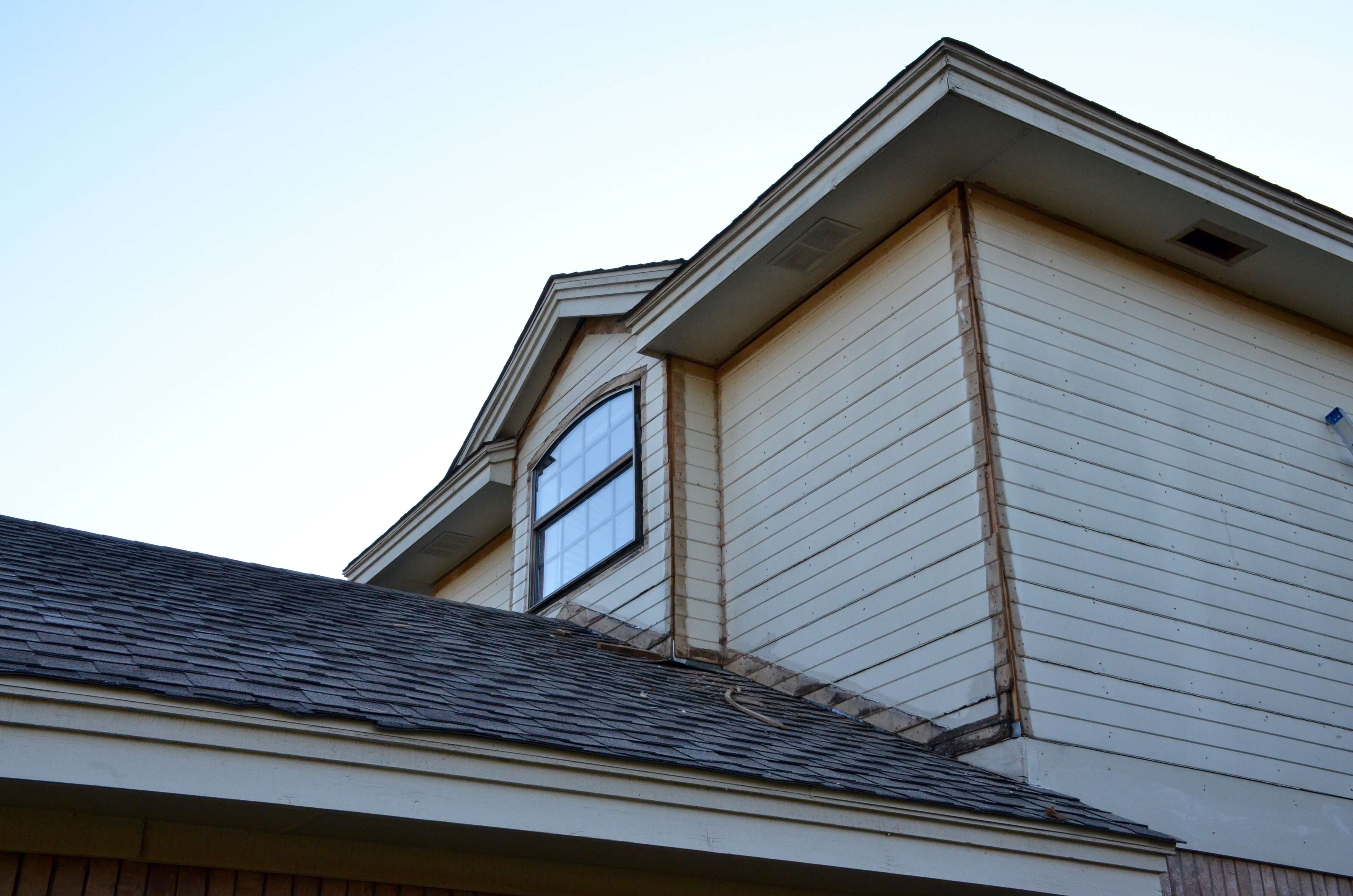5sidingbefore26 Affordable Siding & Windows